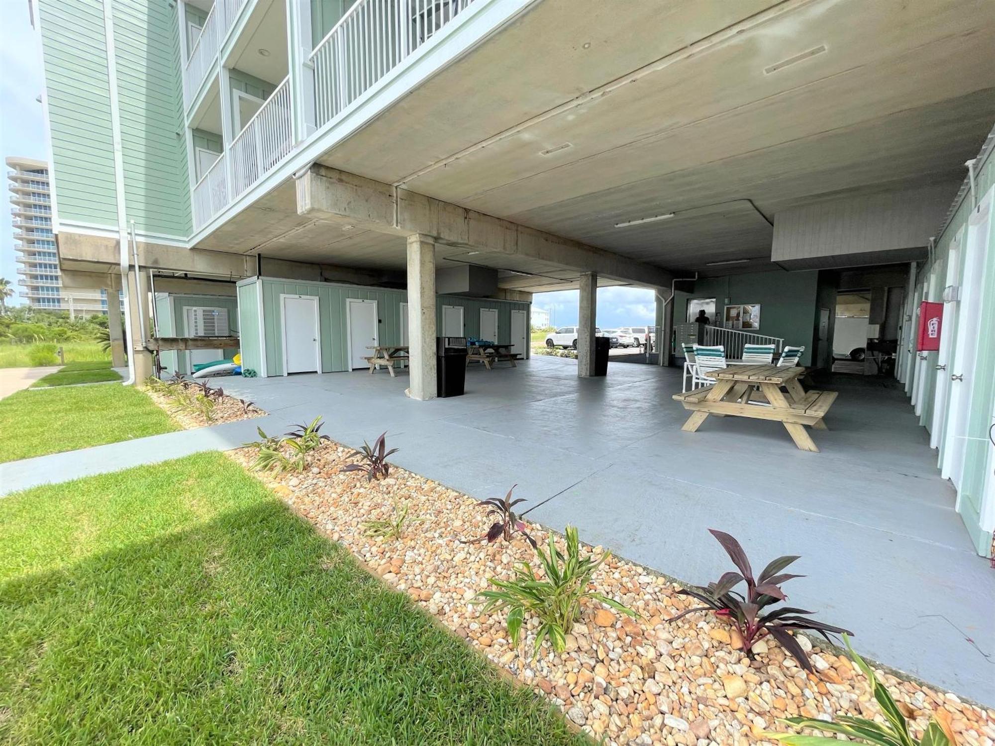 Jubilee Landing 207 *